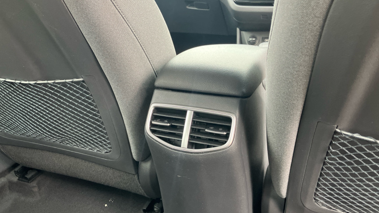 Hyundai IONIQ 100kW Premium 38kWh 5dr Auto Electric Hatchback